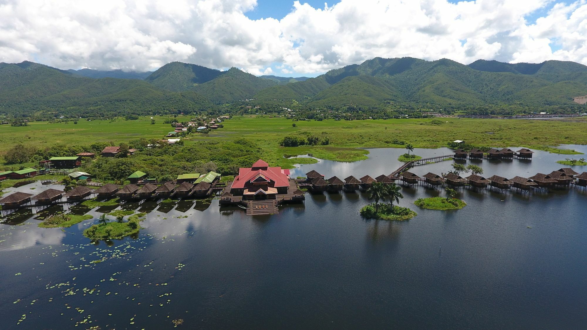 Golden Island Cottages Thale U Hotel Ywama Eksteriør billede