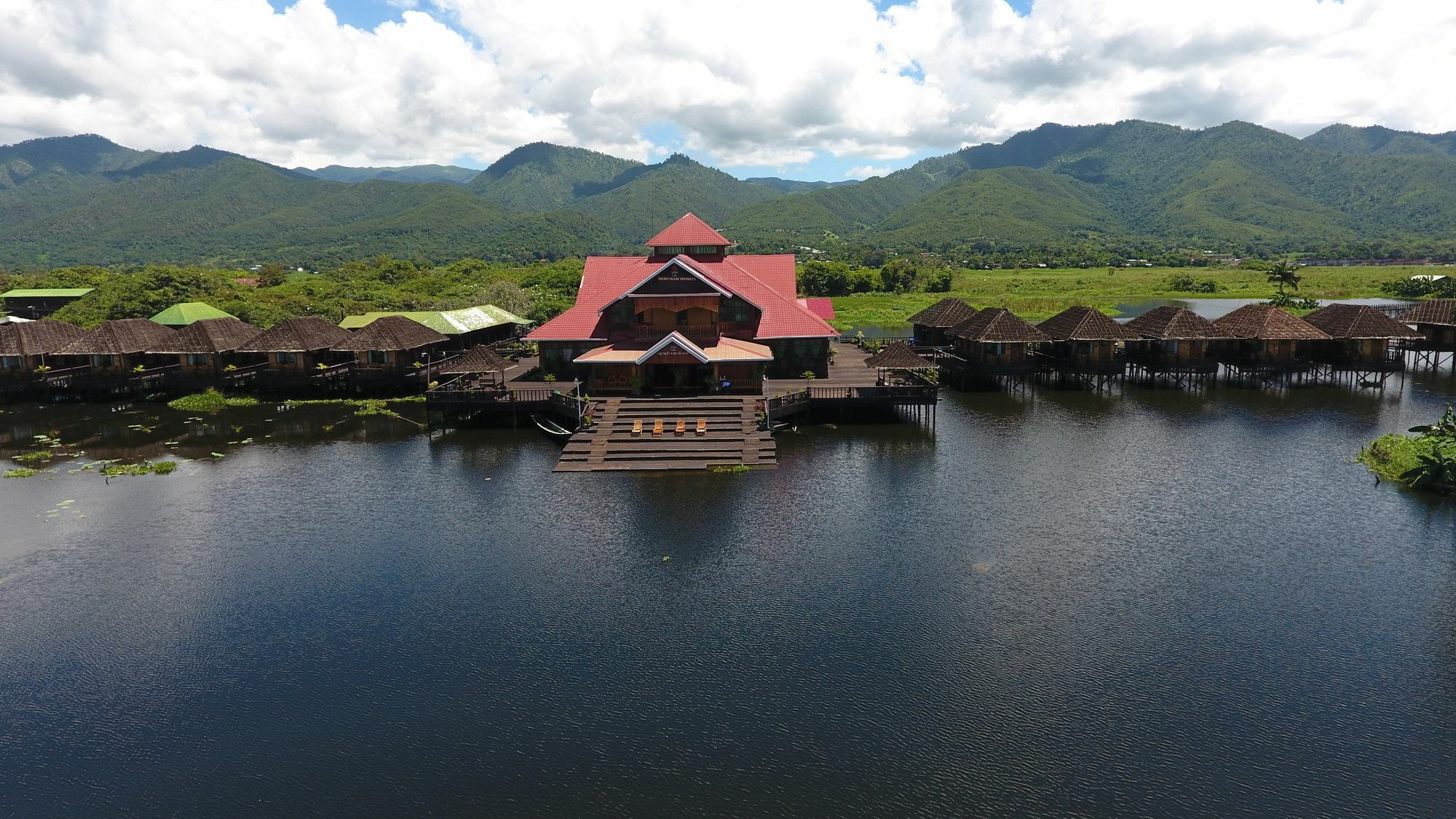 Golden Island Cottages Thale U Hotel Ywama Eksteriør billede